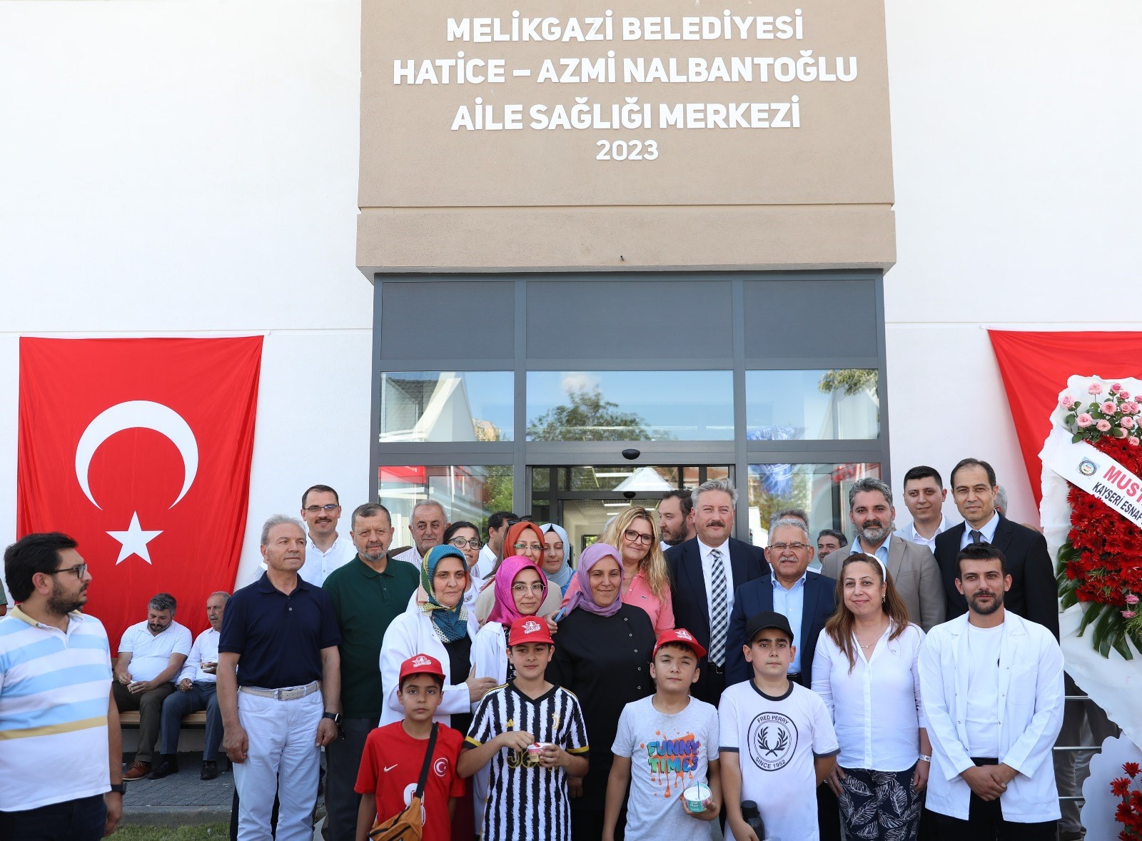 MELİKGAZİ’NİN TEMELİNDE HAYIR VAR